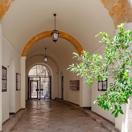 아파트 La Casa Di Dante